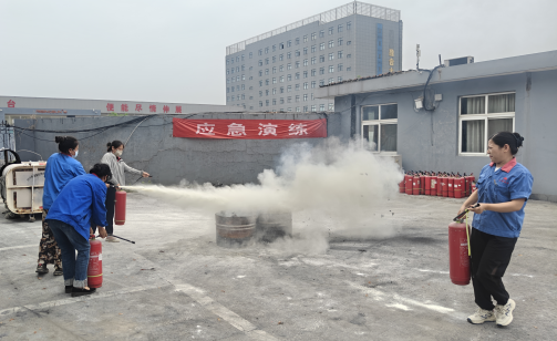 以練筑防 江昕科技安環(huán)辦開展 夏季消防實(shí)戰(zhàn)演練